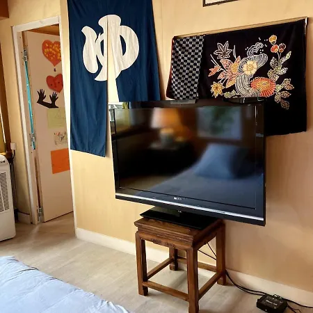 With Air Conditioning In Montparnasse *