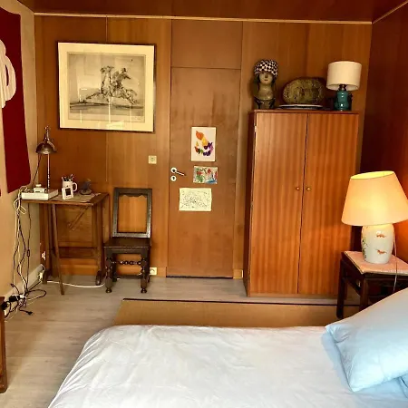 With Air Conditioning In Montparnasse *